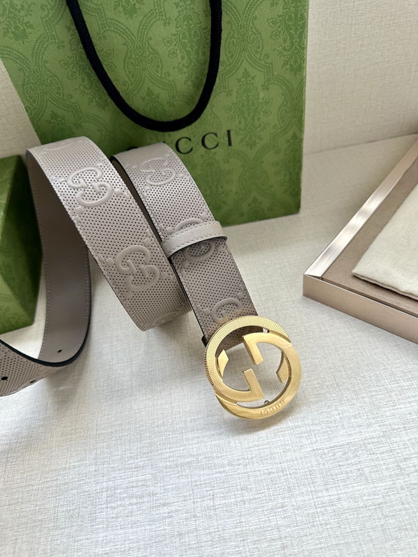 グッチベルト激安着用イメージ